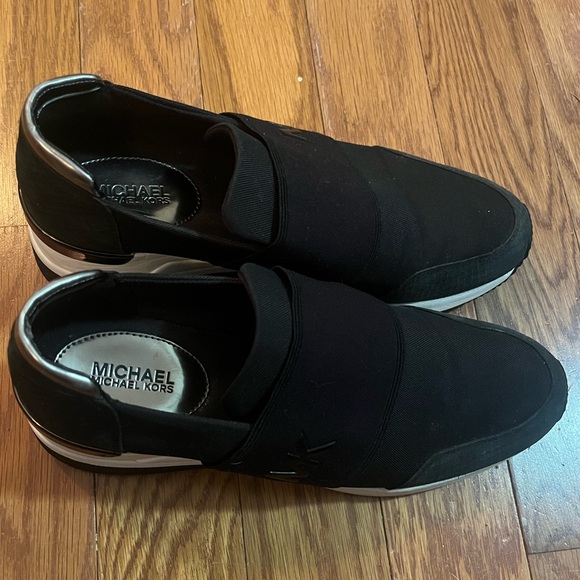 ⚠️ Michael Kors Felix Black and snake print premium trainers/sneakers - Picture 4 of 9